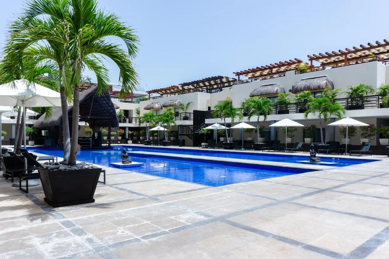 Aldea Thai 305 Condo Playa del Carmen